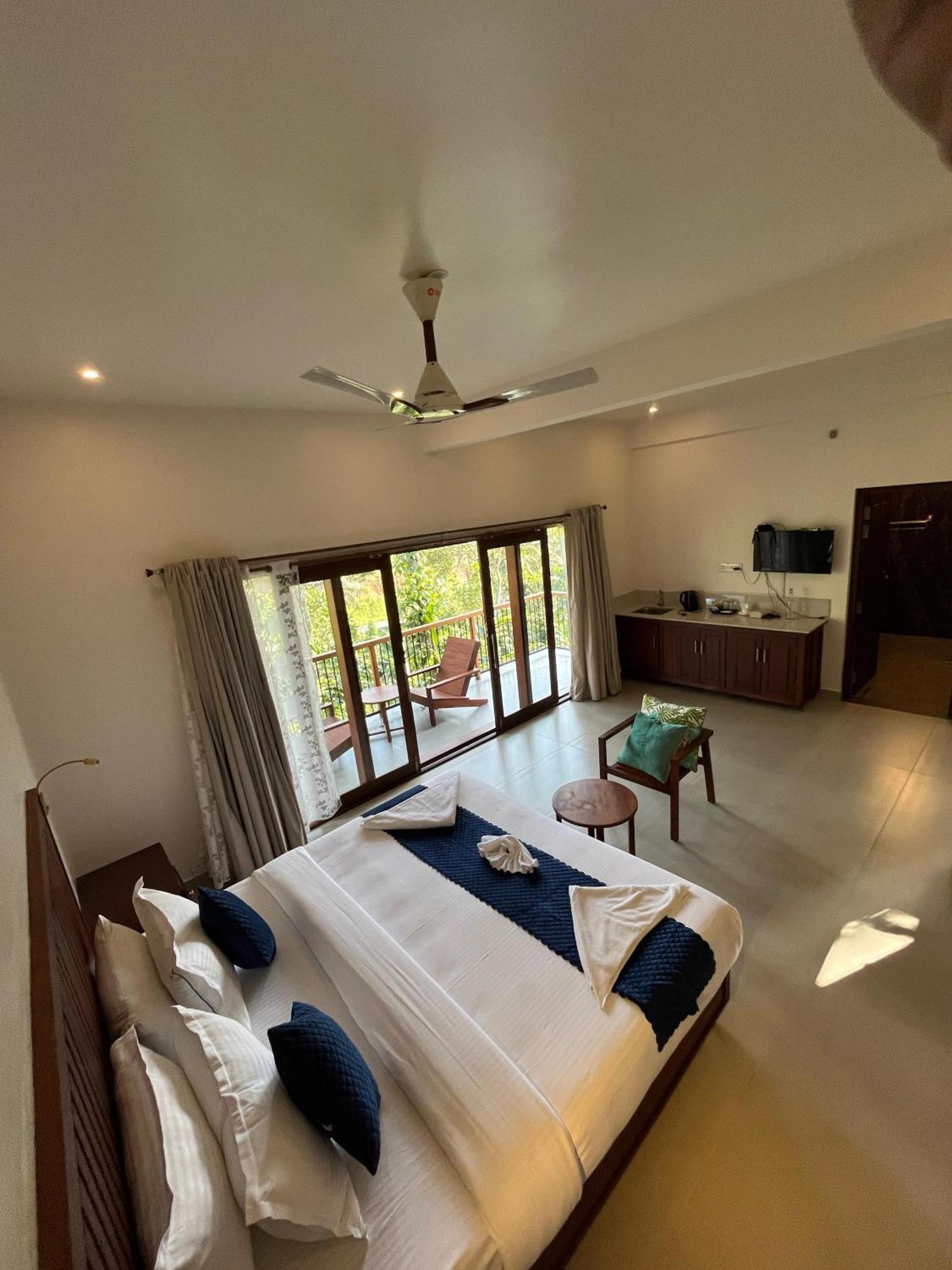 Lush Acres Villa Thekkady Ngoại thất bức ảnh
