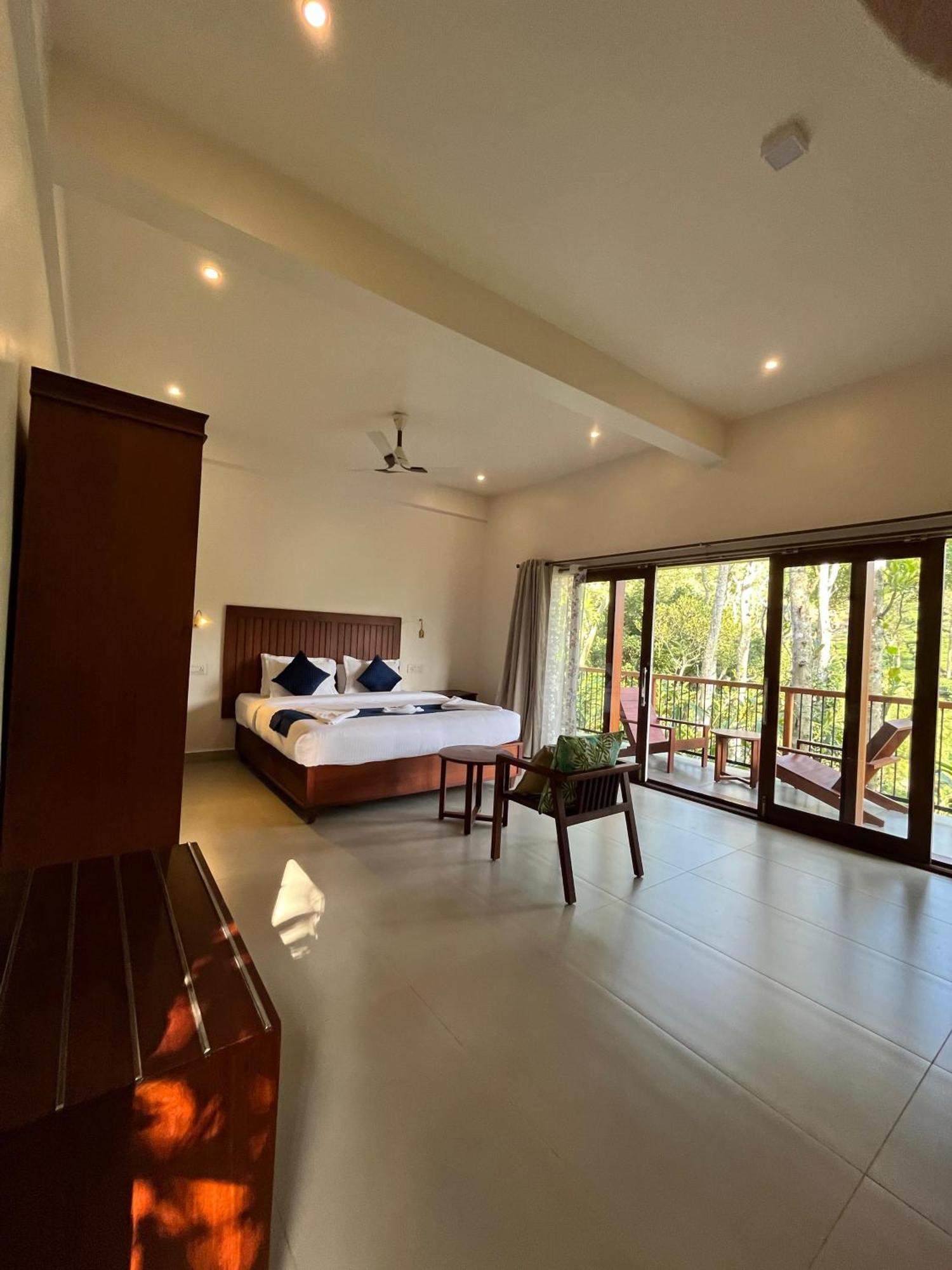 Lush Acres Villa Thekkady Ngoại thất bức ảnh